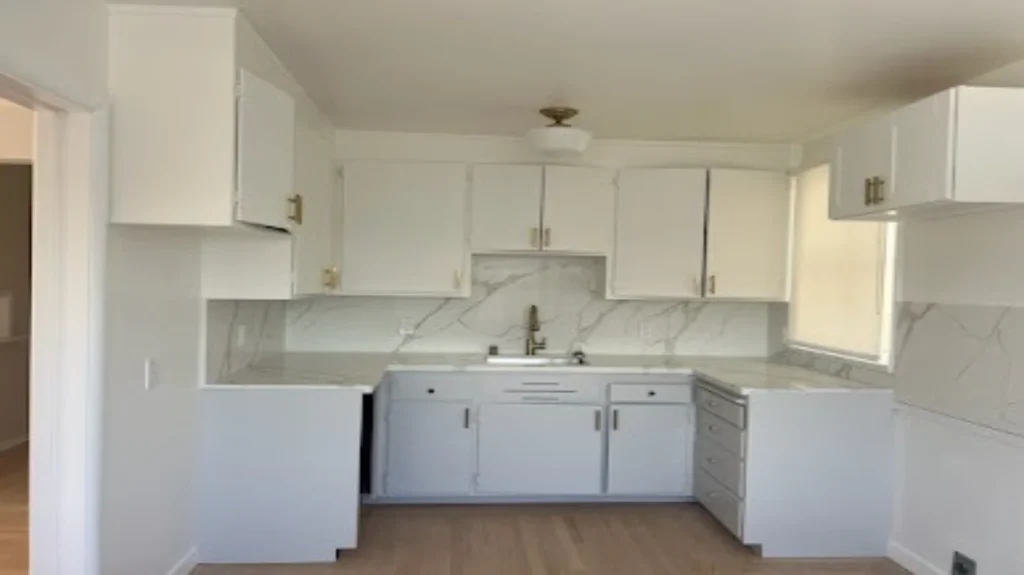 kitchen cabinet painting services